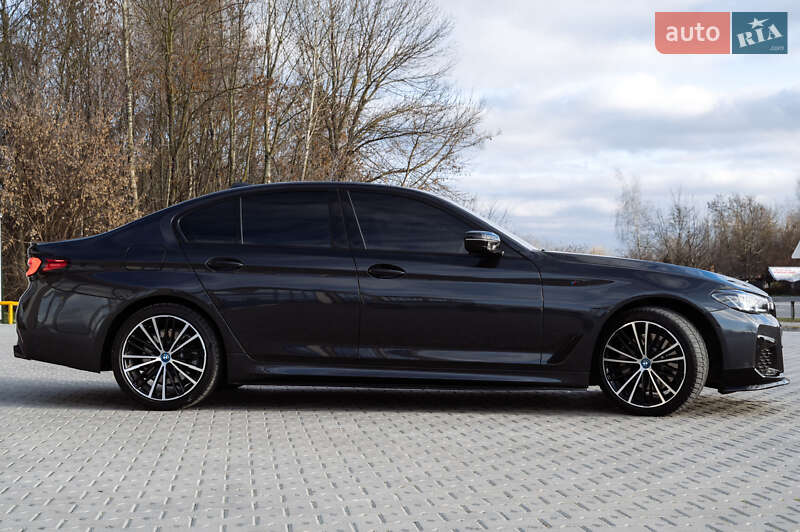 Седан BMW 5 Series 2018 в Тернополі