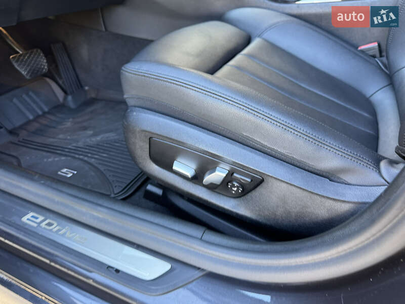 Седан BMW 5 Series 2018 в Тернополі