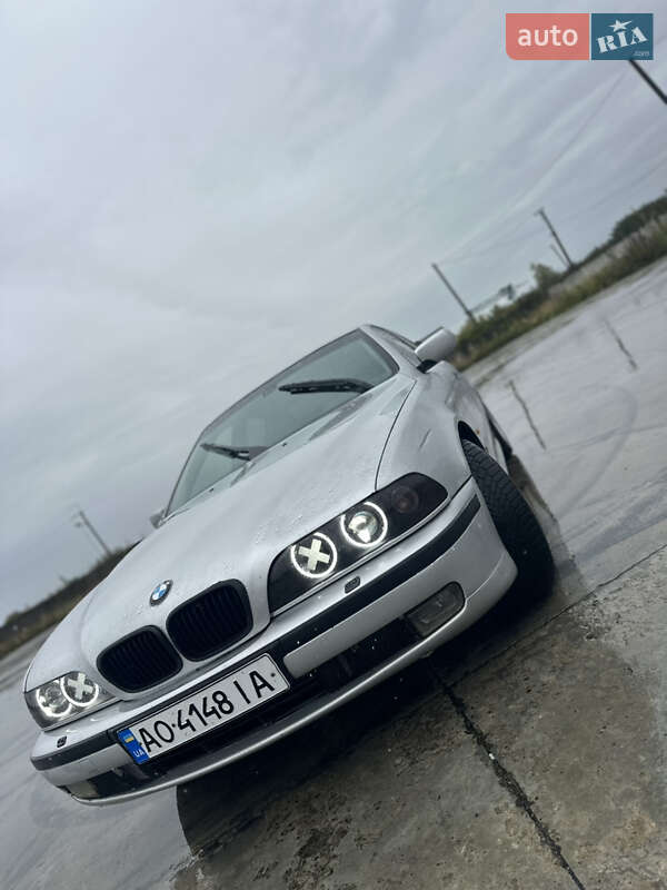 BMW 5 Series 1999