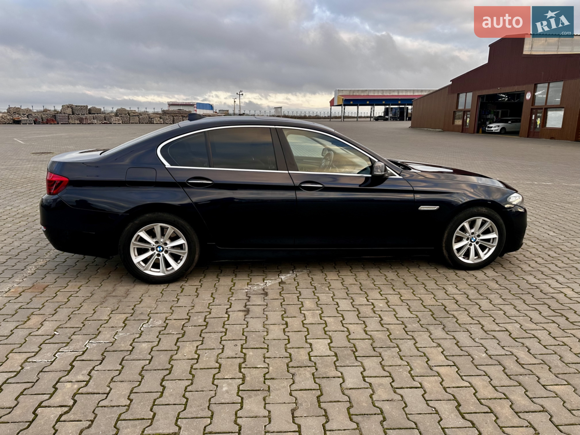 2015 BMW 5er - мініатюра 11