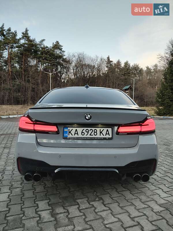 Седан BMW 5 Series 2017 в Львові фото 19 Седан BMW 5 Series 2017 в Львові