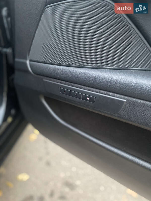 Седан BMW 5 Series 2010 в Рівному фото 17 Седан BMW 5 Series 2010 в Рівному