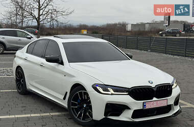 Седан BMW 5 Series 2017 в Мукачево