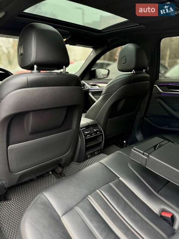 Седан BMW 5 Series 2018 в Днепре