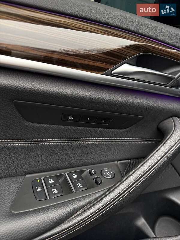 Седан BMW 5 Series 2018 в Днепре