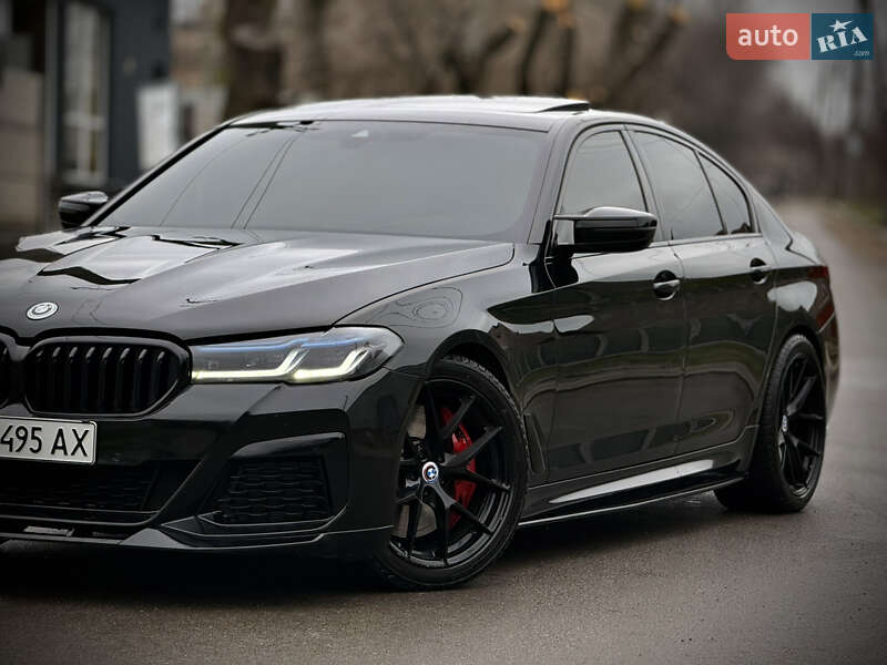 Седан BMW 5 Series 2017 в Запорожье