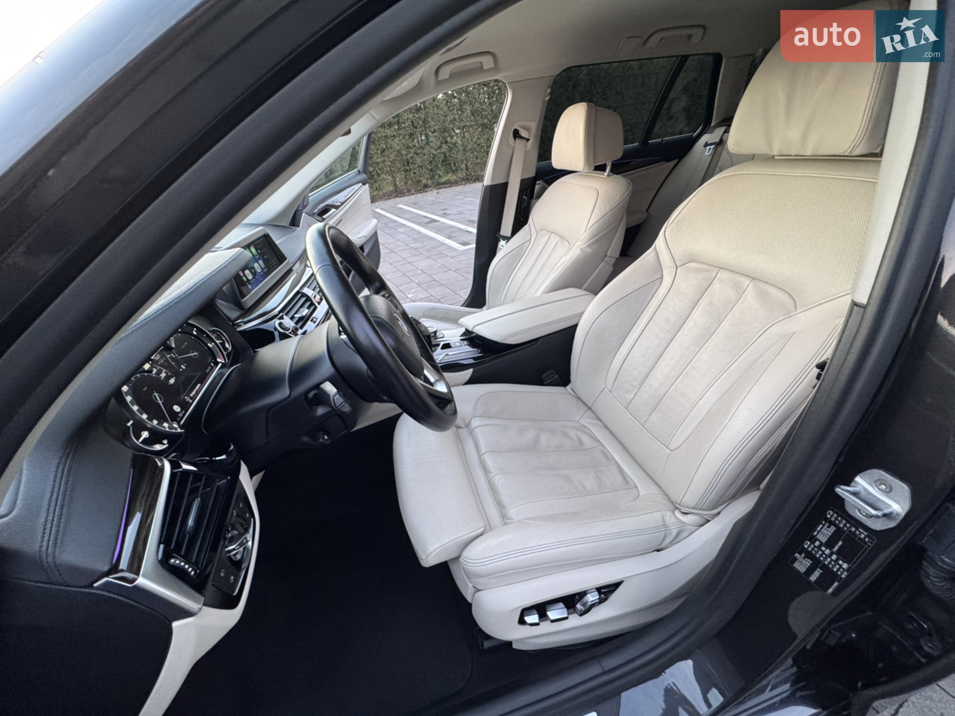 2017 BMW 5er - мініатюра 8