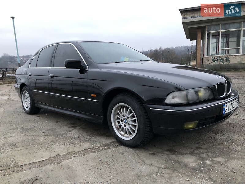 Седан BMW 5 Series 1999 в Киеве