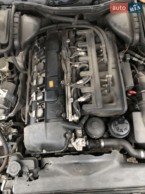 Седан BMW 5 Series 1999 в Киеве