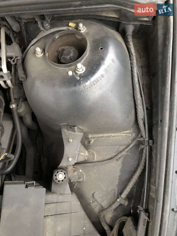 Седан BMW 5 Series 1999 в Киеве