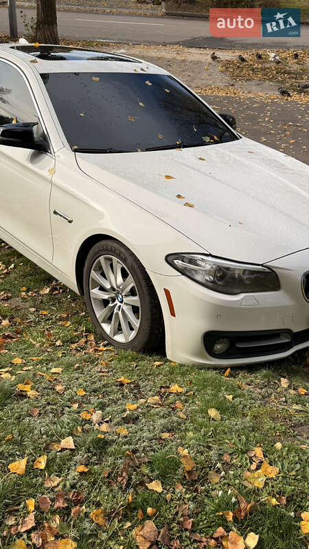 Седан BMW 5 Series 2015 в Києві