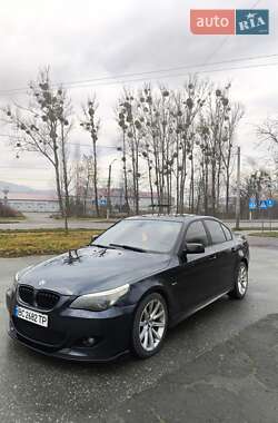Седан BMW 5 Series 2004 в Львове