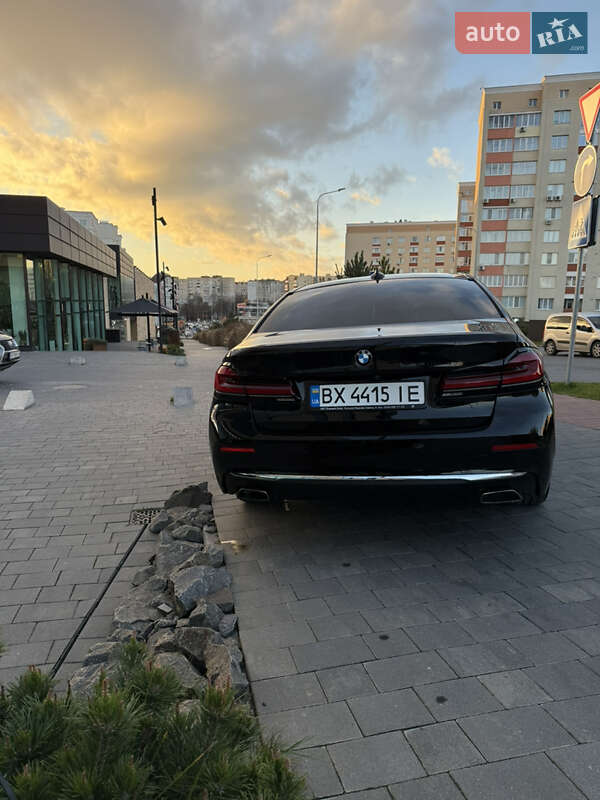 Седан BMW 5 Series 2020 в Хмельницком