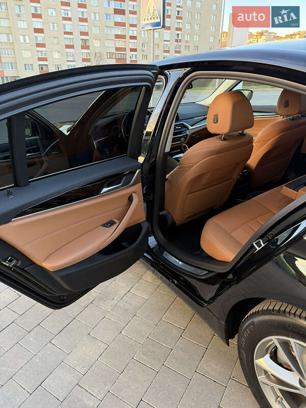 Седан BMW 5 Series 2020 в Хмельницком