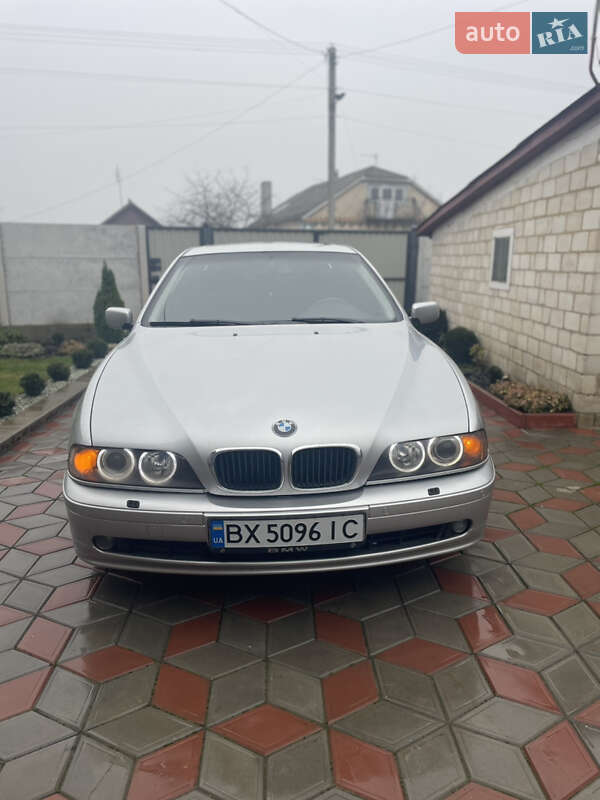 Седан BMW 5 Series 2003 в Вінниці