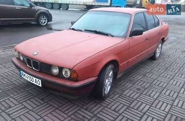 Седан BMW 5 Series 1990 в Жидачове