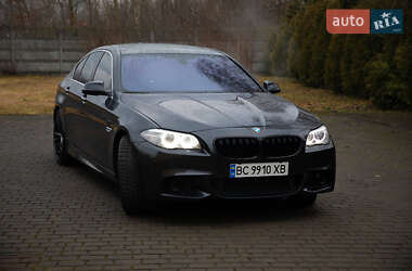 Седан BMW 5 Series 2013 в Самборе