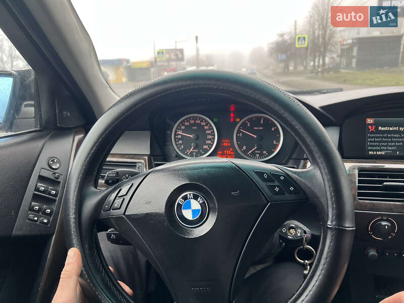 Седан BMW 5 Series 2004 в Хмельницком