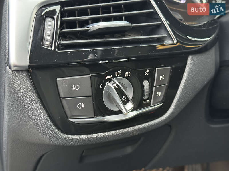 Седан BMW 5 Series 2017 в Києві