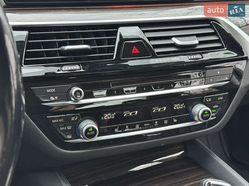 Седан BMW 5 Series 2017 в Києві