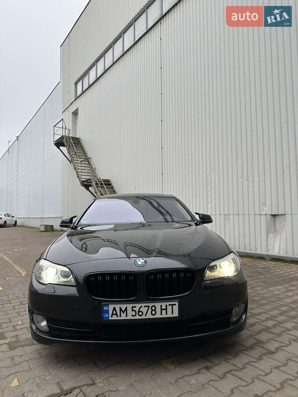 Універсал BMW 5 Series 2011 в Житомирі