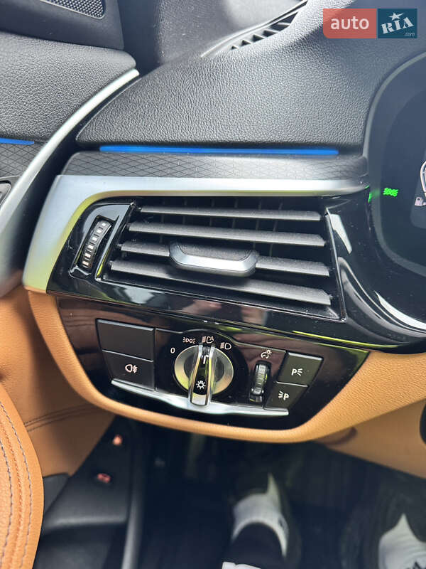 Седан BMW 5 Series 2021 в Тернополе фото 17 Седан BMW 5 Series 2021 в Тернополе