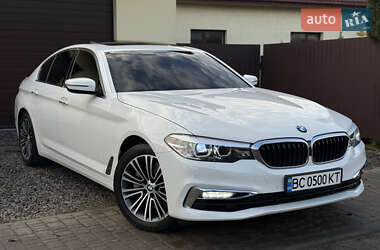 Седан BMW 5 Series 2018 в Львове