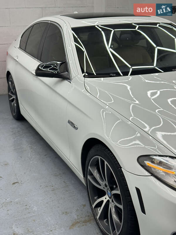 Седан BMW 5 Series 2013 в Кременчуге
