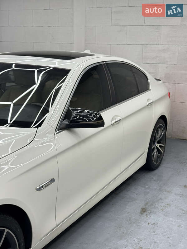 Седан BMW 5 Series 2013 в Кременчуге