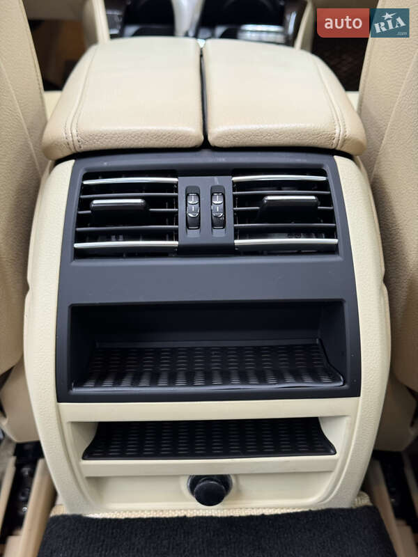 Седан BMW 5 Series 2013 в Кременчуге