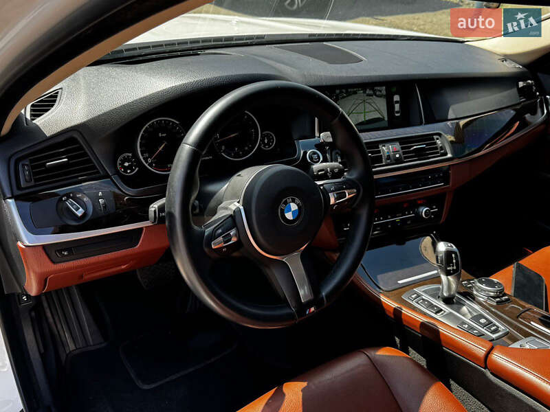 Седан BMW 5 Series 2013 в Кропивницькому