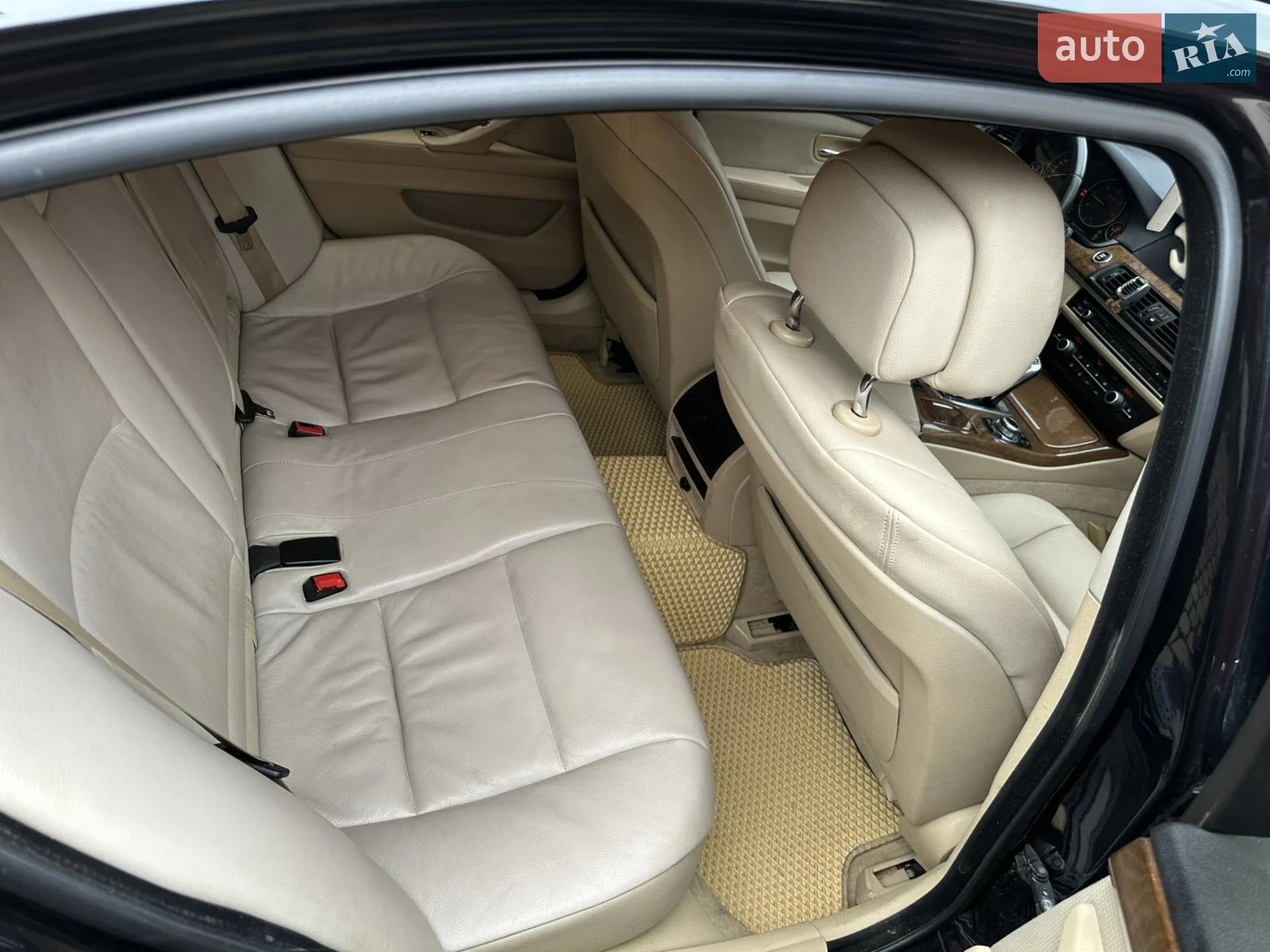 2011 BMW 5er - мініатюра 3