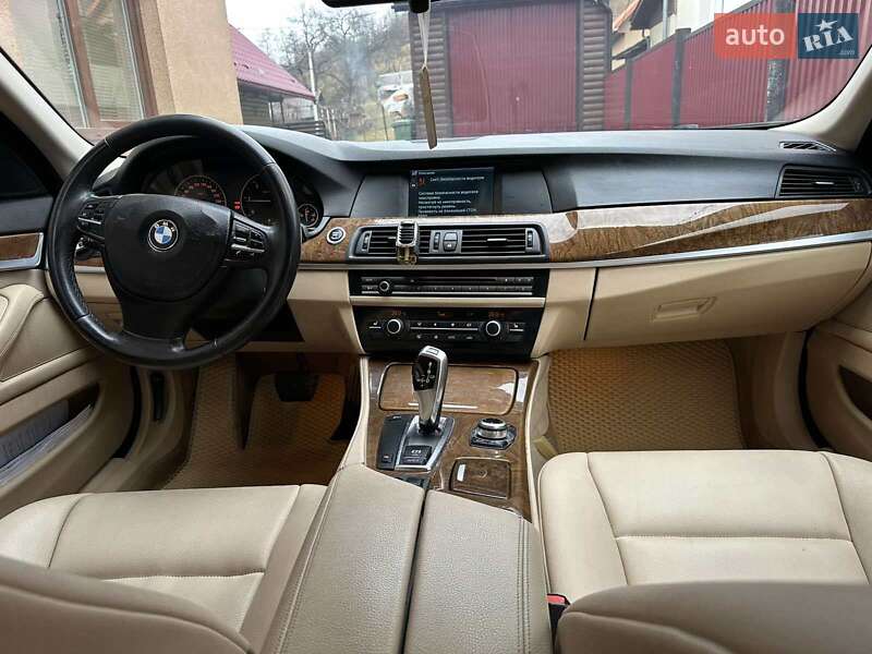 BMW 5 Series 2011
