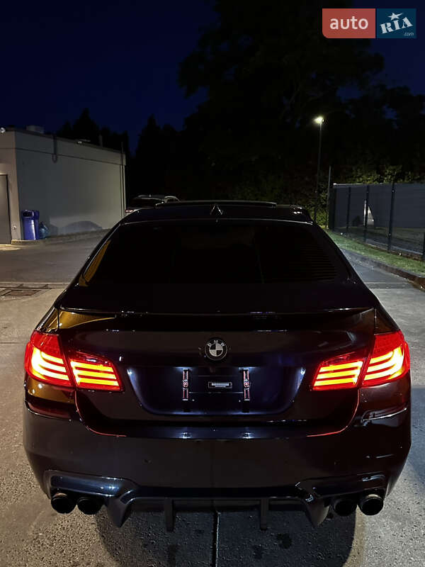 Седан BMW 5 Series 2012 в Черновцах