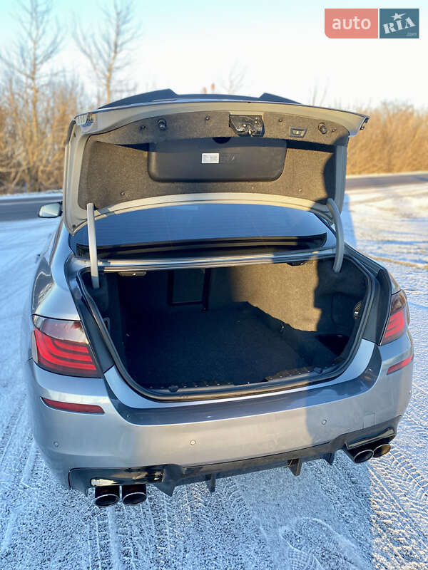 Седан BMW 5 Series 2010 в Кореці фото 27 Седан BMW 5 Series 2010 в Кореці