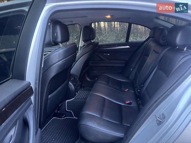 Седан BMW 5 Series 2012 в Луцьку
