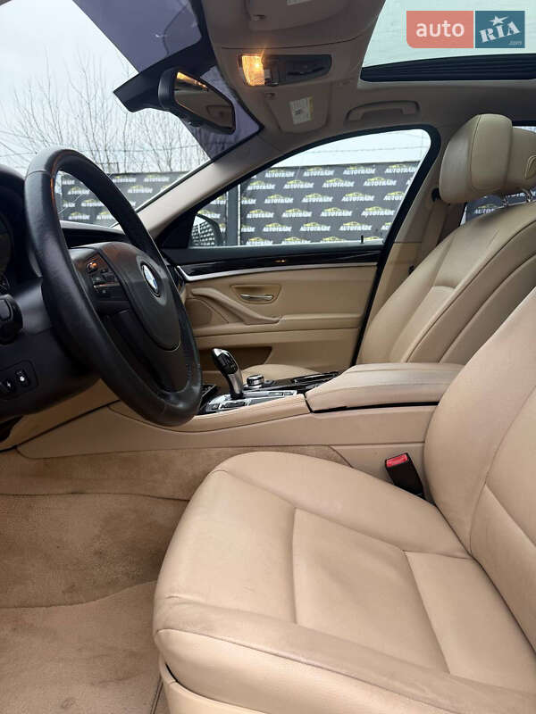 Седан BMW 5 Series 2012 в Києві