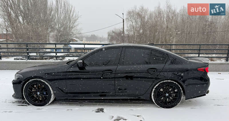 Седан BMW 5 Series 2017 в Дніпрі фото 9 Седан BMW 5 Series 2017 в Дніпрі