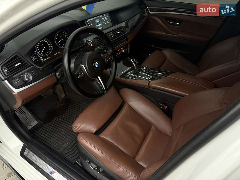Седан BMW 5 Series 2011 в Бершади