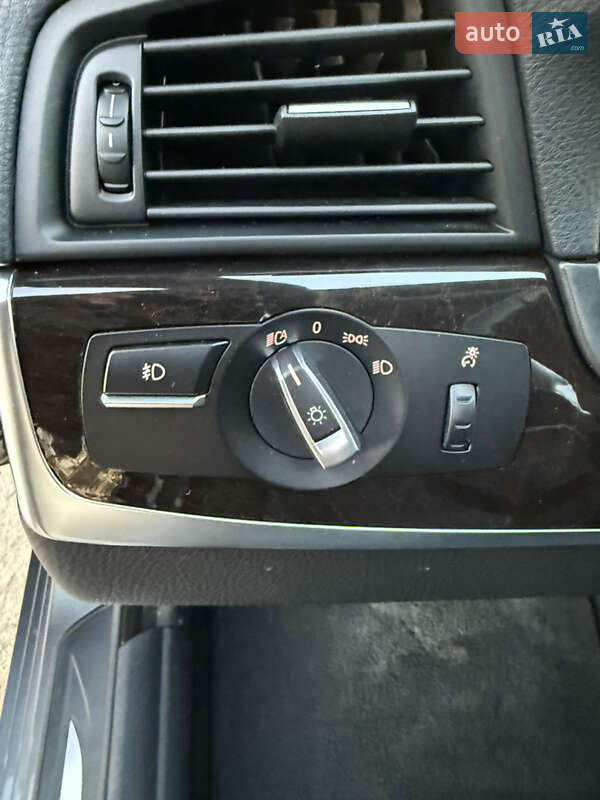 Седан BMW 5 Series 2016 в Ковеле