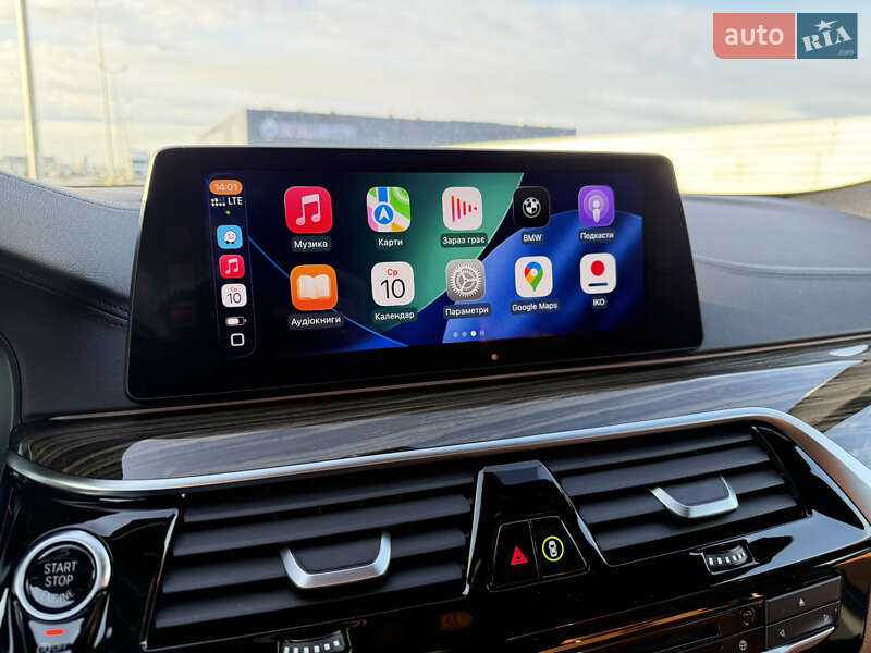 Седан BMW 5 Series 2017 в Львові