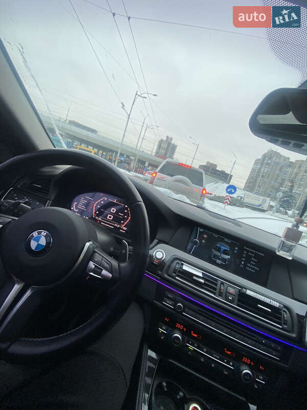 BMW 5 Series 2012 BMW 5 Series 2012