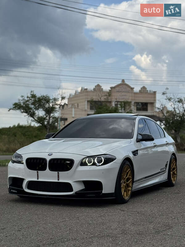 Седан BMW 5 Series 2010 в Виноградове фото 2 Седан BMW 5 Series 2010 в Виноградове