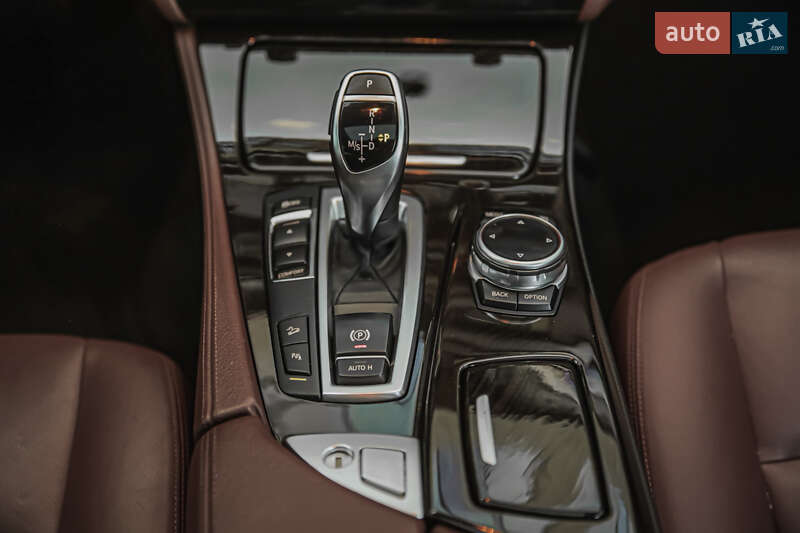 Седан BMW 5 Series 2014 в Полтаве