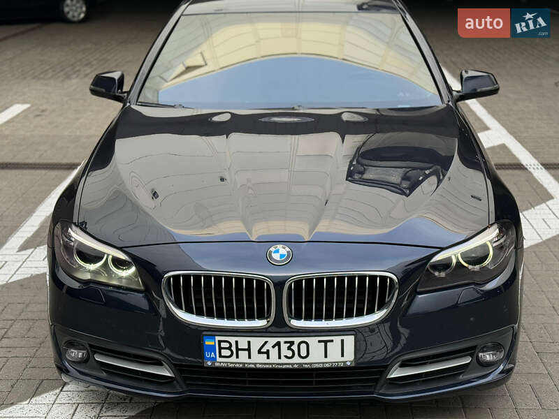 Седан BMW 5 Series 2015 в Києві