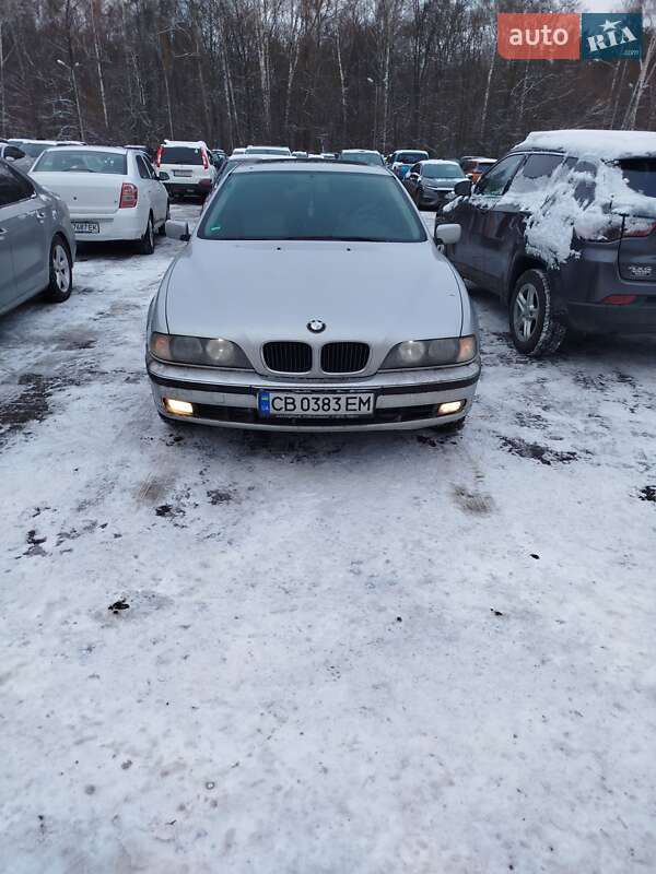 BMW 5 Series 2000