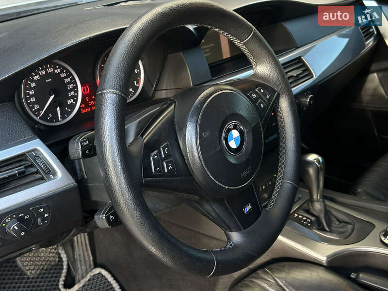 Седан BMW 5 Series 2003 в Николаеве