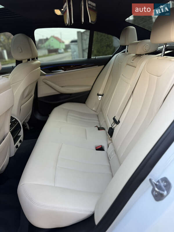 Седан BMW 5 Series 2018 в Львові фото 41 Седан BMW 5 Series 2018 в Львові