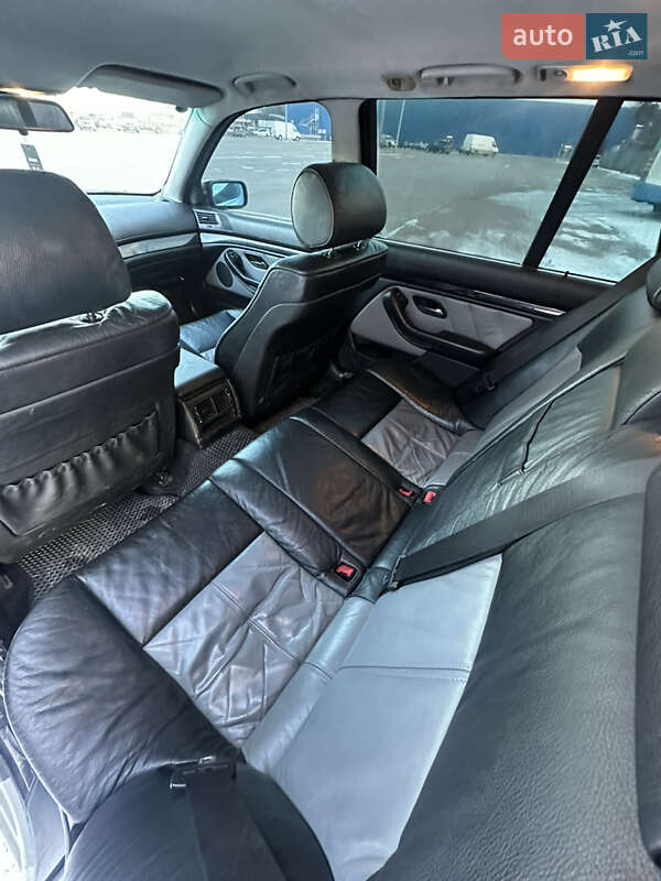 Универсал BMW 5 Series 2002 в Черновцах