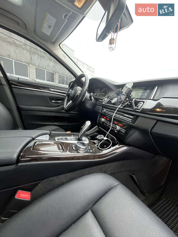 Седан BMW 5 Series 2013 в Чернігові